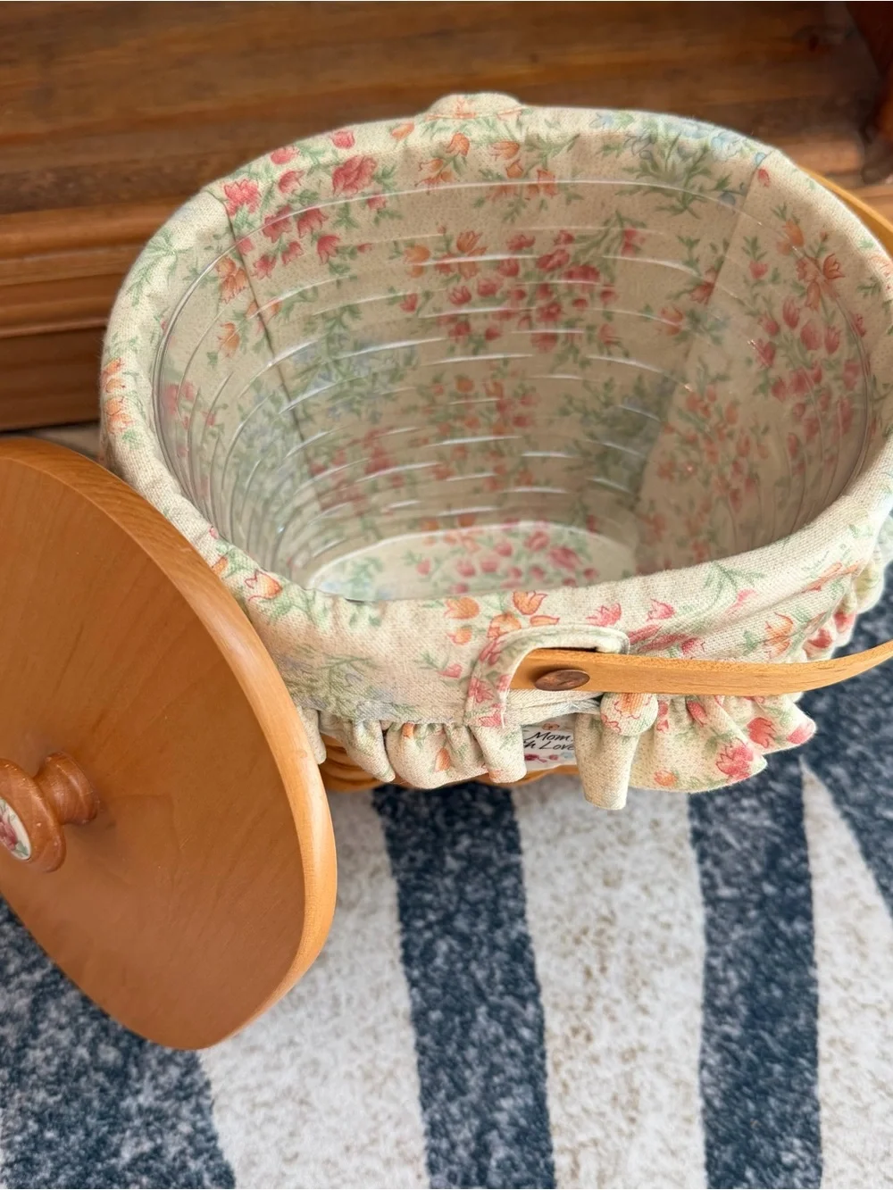 Longaberger 2001 Mother’s Day Vintage Blossoms Basket w/Liner,Protect,Lid,Tie-On